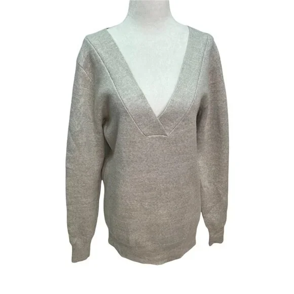 ARITZIA BABATON Deep V-Neck Grey Merino Wool Sweater Size XS - Picture 2 of 10